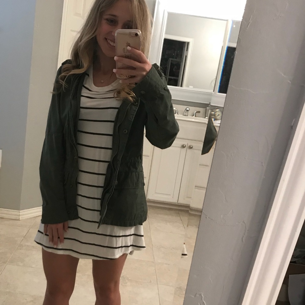 COMFY casual T-shirt dress - Picture 2 of 5